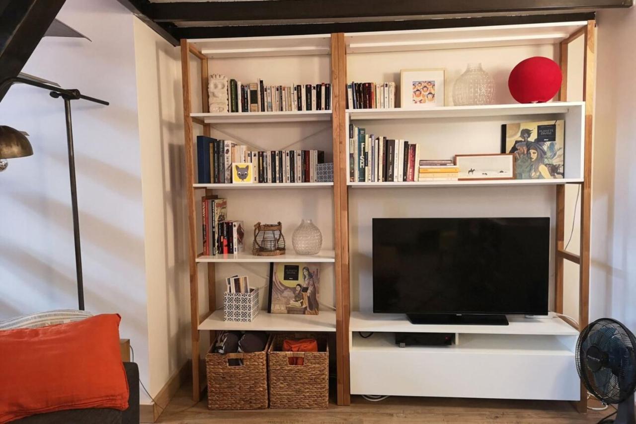 דירות Authentic Loft With Mezzanine & Exposed Stones Heart Of ליון מראה חיצוני תמונה